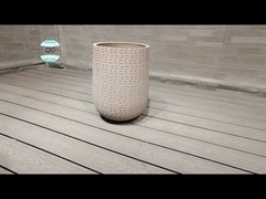 ফুলদানি