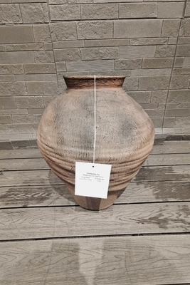 কেনা Stylish Modern Fiber Clay Planter with Frost Resistant Character and Textured Surface online manufacture