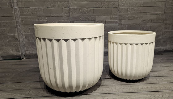 দীর্ঘস্থায়ী আউটডোর ফাইবার ক্লে প্ল্যান্টার জলরোধী এবং অগ্নিরোধী 5-6 বছর ধরে রাখুন